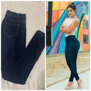 USED High waist jeans WORN by Andrea Espada
